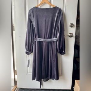 Calvin Klein Size  Gray Velvet Velour Dress Fit & Flare Long Sleeve Cocktail